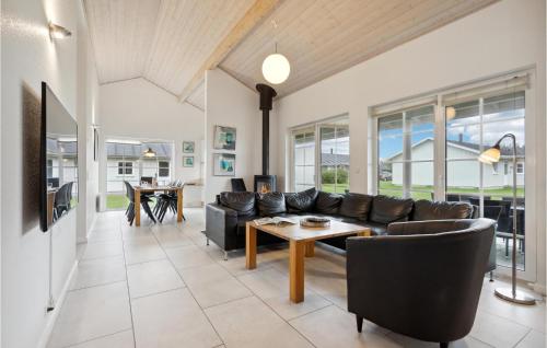  Amazing Home In Nørre Nebel With Wifi in Nørre Nebel