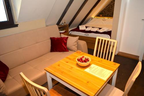 SKI MONTIS apartmani - Kopaonik centar in โคเปานิก