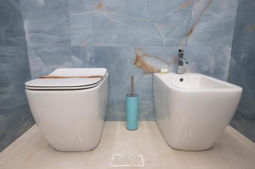 Double Room with Spa Bath image 2