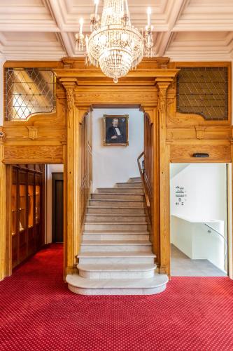 Hotel Schweizerhof St. Moritz - image 5
