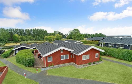 2 Bedroom Awesome Home In Tranekær