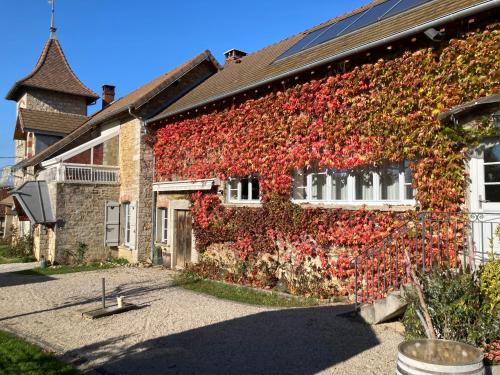 Chambres d'hotes Le Relais de la Perle in Levernoisa