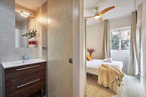 Bbarcelona Apartments Modern Eixample Flats - image 14