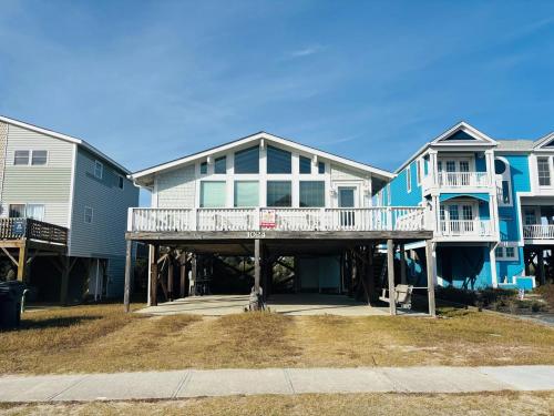 Paper Chase in Holden Beach, USA