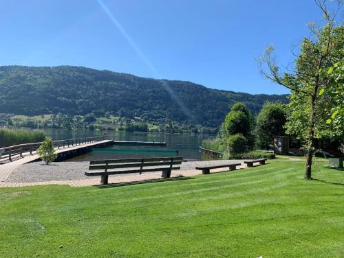 Beach Apartement direkt am Ossiacher See in Tschöran, Österreich