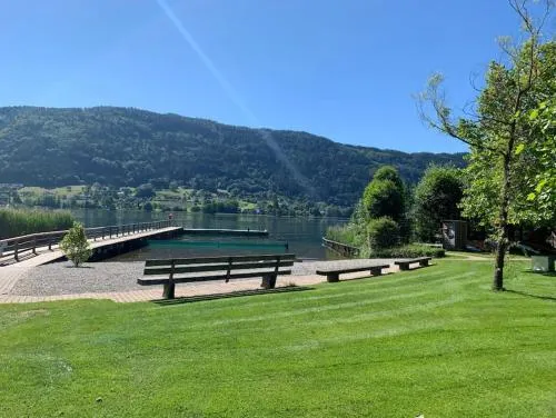Beach Apartement direkt am Ossiacher See in Tschöran, Österreich
