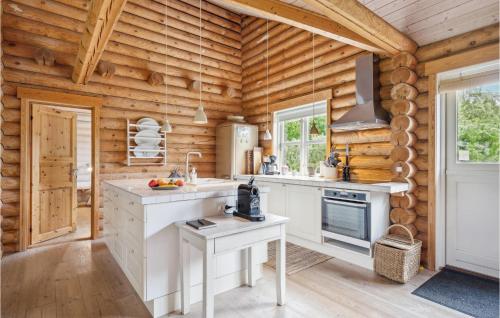 Kitchen, Holiday Home Stræktorvet in Stege