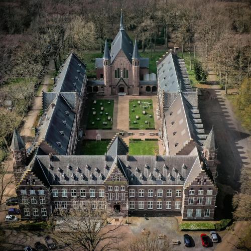 Conferentiecentrum Hotel Bovendonk - image 9