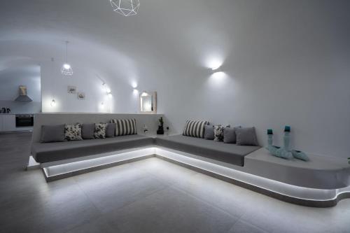 NEW Yiota Collection 4 Suites & 4 Prive Jacuzzi in ميجالوشوري