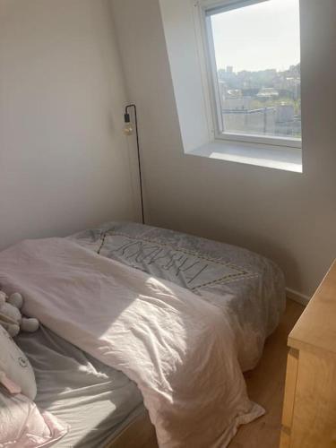 Élégance et confort dans un 3 pièces rénové (Elegance et confort dans un 3 pieces renove) in Creteil