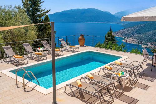 Villa Amore Sunrise by Villa Plus gîte à louer Neokhórion