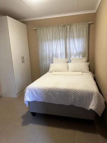 Yamwaale Overnight Accommodation - Otjomuise Ext 4 in Windhoek