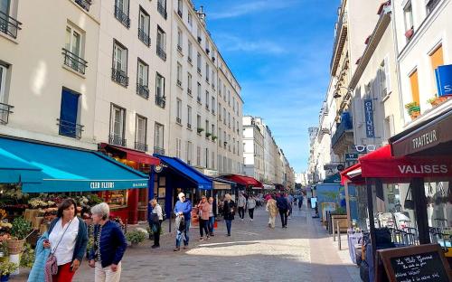 L'appartement de la Motte Picquet - image 2