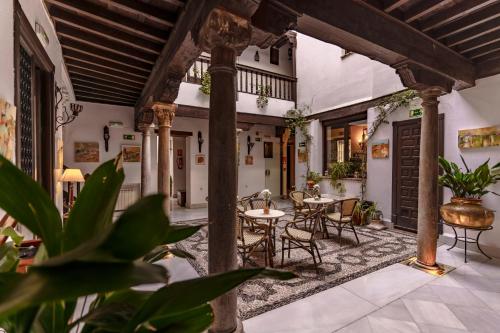 Casa del Capitel Nazarí, Granada