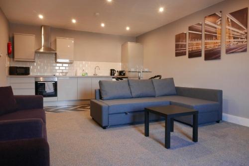 1 bed Apt close to Leeds Arena Sleeps up to 4 people F4, Leeds