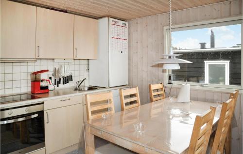 廚房, Apartment Esbjerg V With Patio Vi in 耶廷