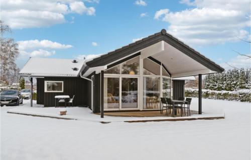  Nice Home In Bogø By With Kitchen in Bogø By