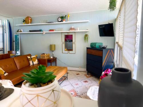 NEW! Mid-Century Modern Themed Family Home! in Vermilion, USA
