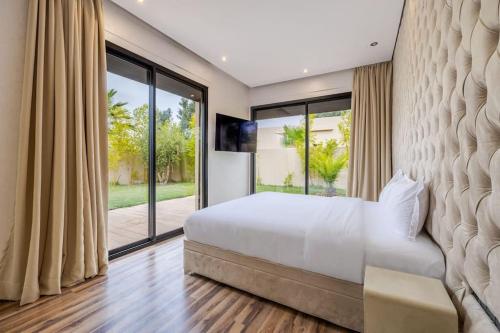 Villa de plain-pied avec piscine chauffée à Marrakech