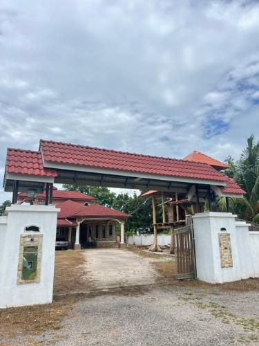 Rumah Agam Kota Bharu in Kadok
