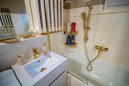 Apartament 3 SYPIALNIE, 3 BEDROOMS - Klimatyzacja -, Breslau (Foto 9)