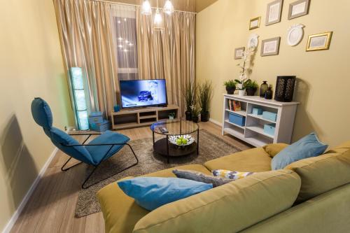  Deluxe One-Bedroom Apartment  image 9