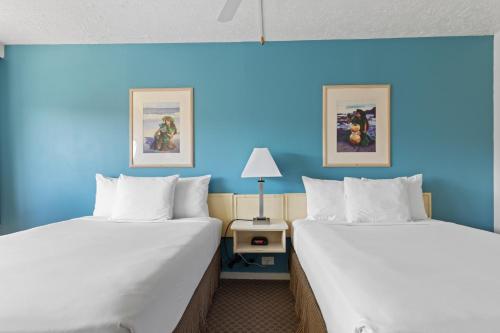 Maui Seaside Hotel - Refreshed Newly Renovated - image 12