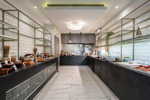 Aloe Boutique & Suites - main image