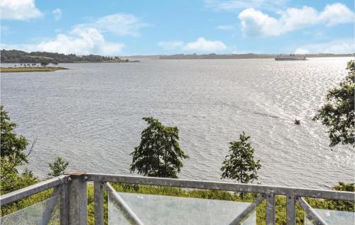 Skats, Stunning Home In Krusa With Wifi in Ronsheved