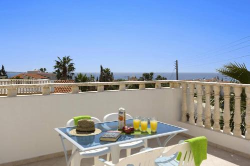 Villa Azalea by Villa Plus, Peyia (Foto 3)
