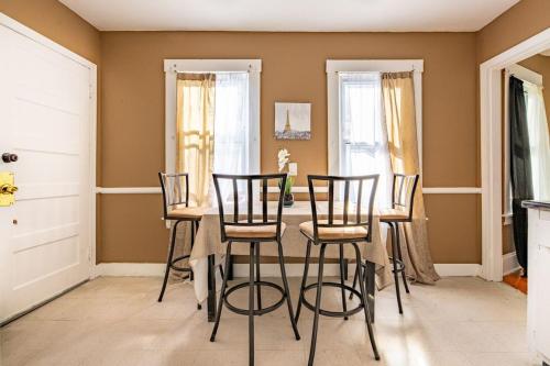 Charming Chicopee Getaway in ชิโคปี (MA)