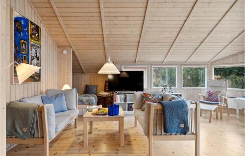  Awesome Home In Nykøbing Sj With Wifi in Lumsås