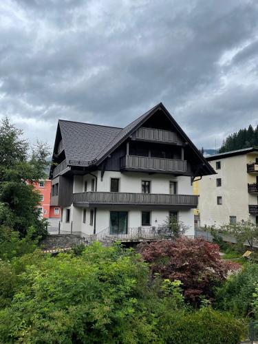 Exterior view, Stubnerkogel Apartments in Bad Gastein