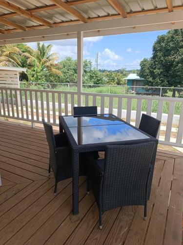 Elenas Modern 2BR Comfy Home