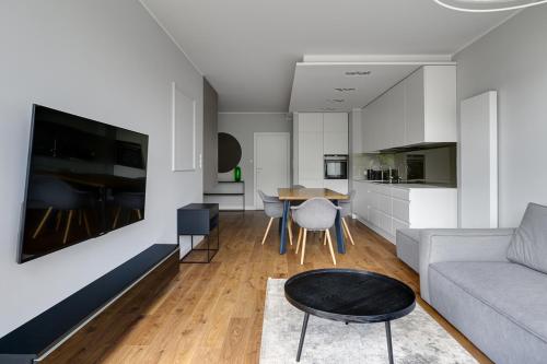 Standard Two-Bedroom Apartment image 9
