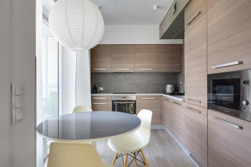Standard Two-Bedroom Apartment image 4