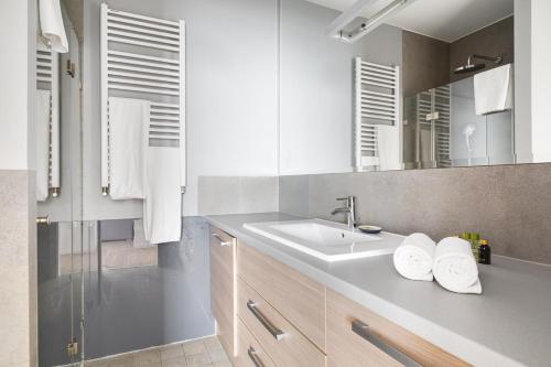 Standard Two-Bedroom Apartment image 6