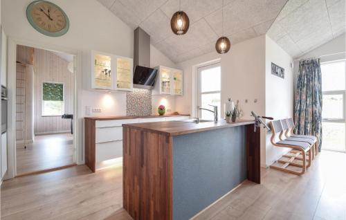 cuina, Four-Bedroom Holiday Home In Ejstrupholm in Ejstrup