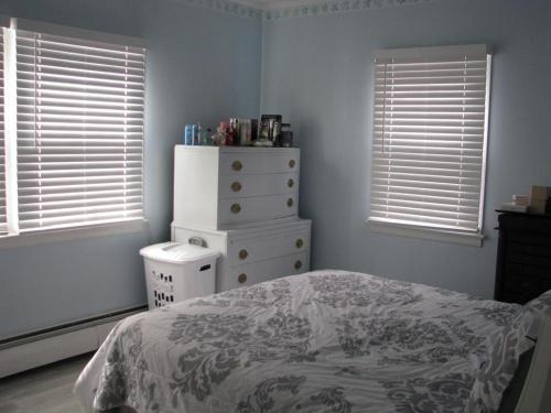 3Rd From The Beach!! Super Cute Bungalow!! in Surf City, USA