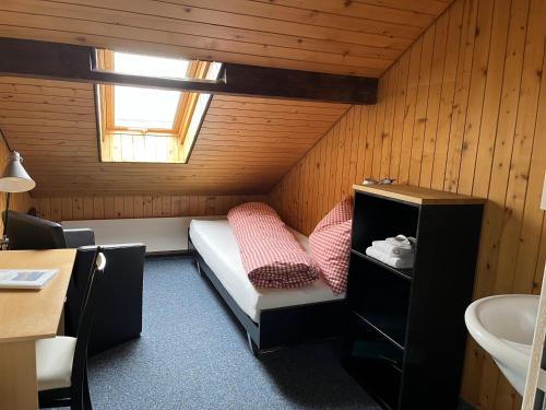 Small Single Room