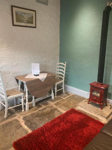 מתקני המלון, The Old Stables in ברנסלי