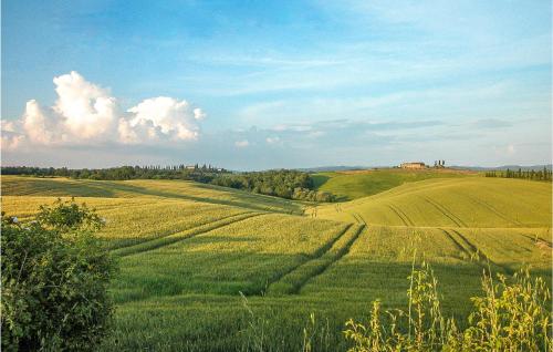  Amazing Home In Vivo Dorcia With Wifi, Ferienwohnung in Vivo dʼOrcia