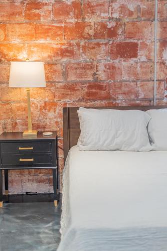 The Secret Cenote Hotel - Unit B in Jacksonville, USA