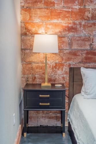 The Secret Cenote Hotel - Unit B in Jacksonville, USA