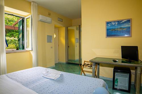 Hotel Oasi Castiglione - image 9