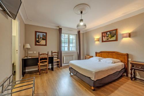 Logis Hotel De La Corniche - image 6