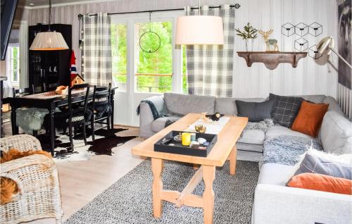 3 Bedroom Nice Home In Gol in Gol