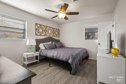 Beth Ln Breakaway Family Home-Blocks from Walmart HQ in Bentonville, USA