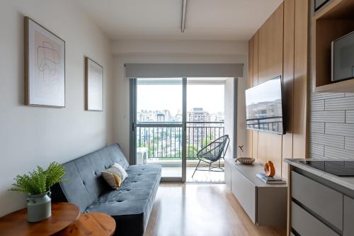 Apartamento com Varanda - Moema, São Paulo