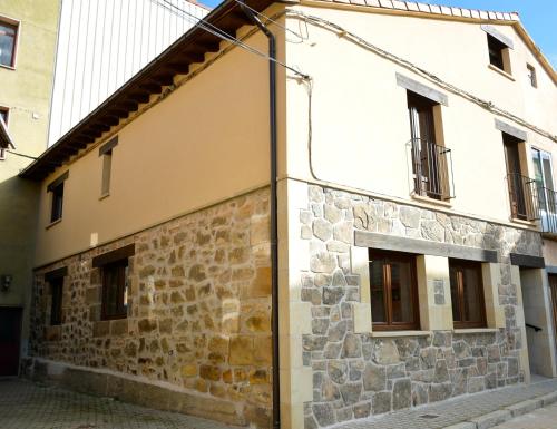 A szálláshely kívülről, La casa de la abuela Gabina, Duruelo de la Sierra - 12 personas in Duruelo De La Sierra